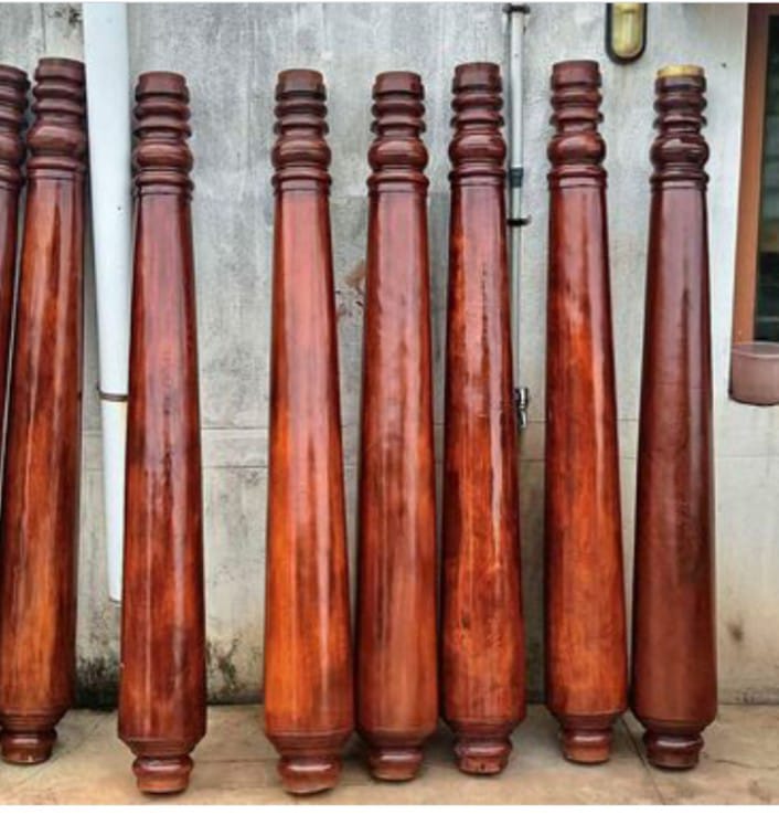 chettinad wooden pillars